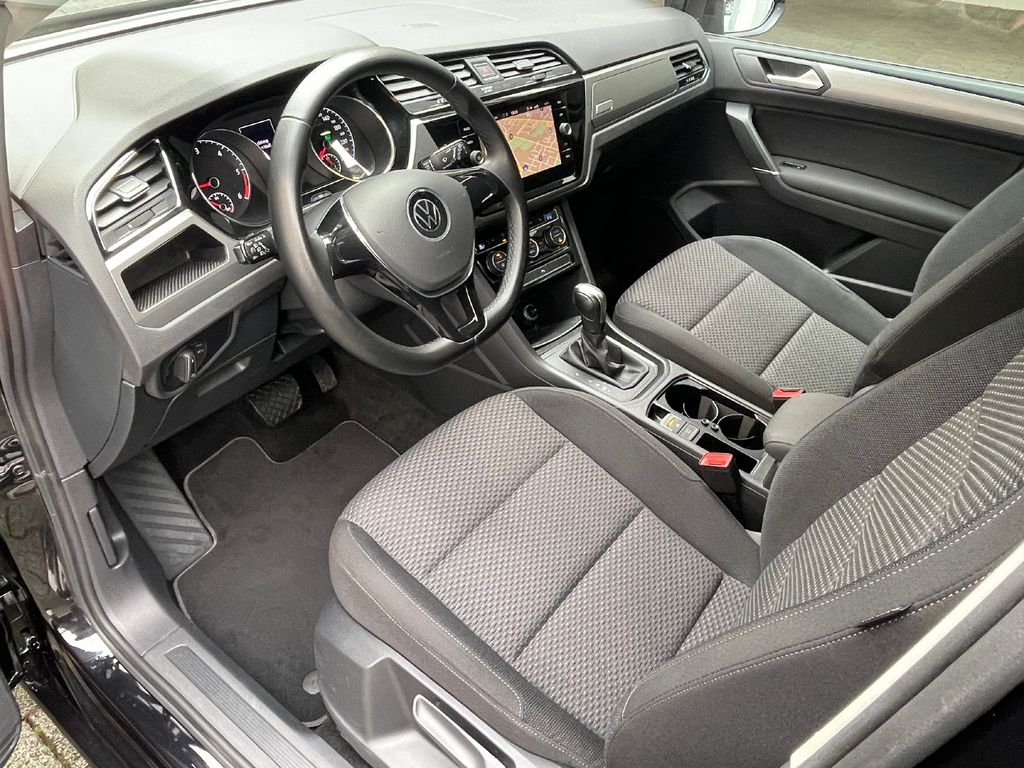 Volkswagen Touran 2021
