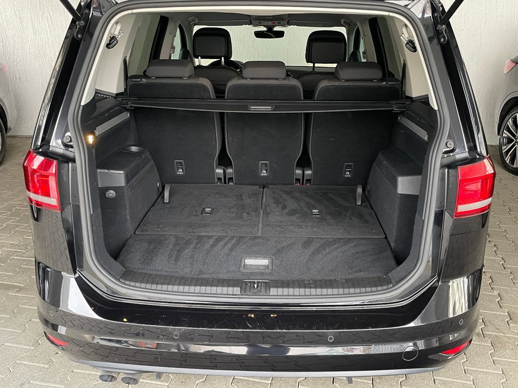 Volkswagen Touran 2021