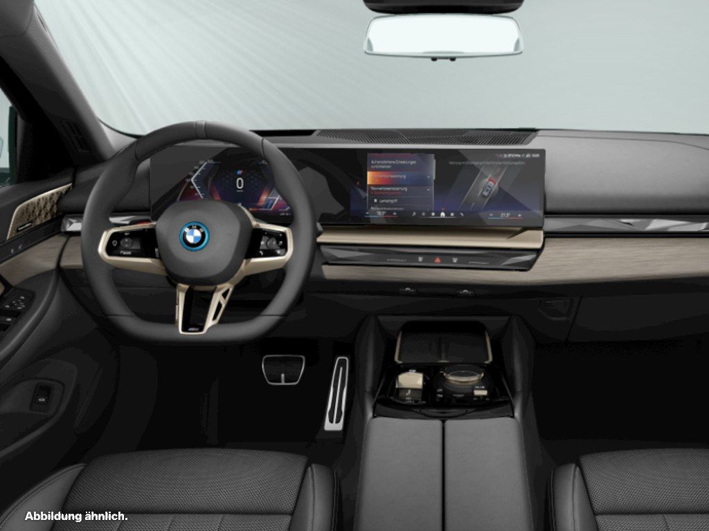 BMW i5 2025