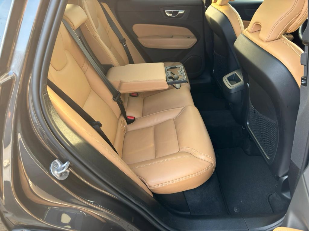 Volvo XC60 2023