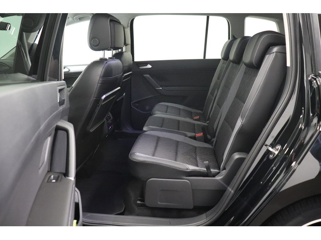 Volkswagen Touran 2025