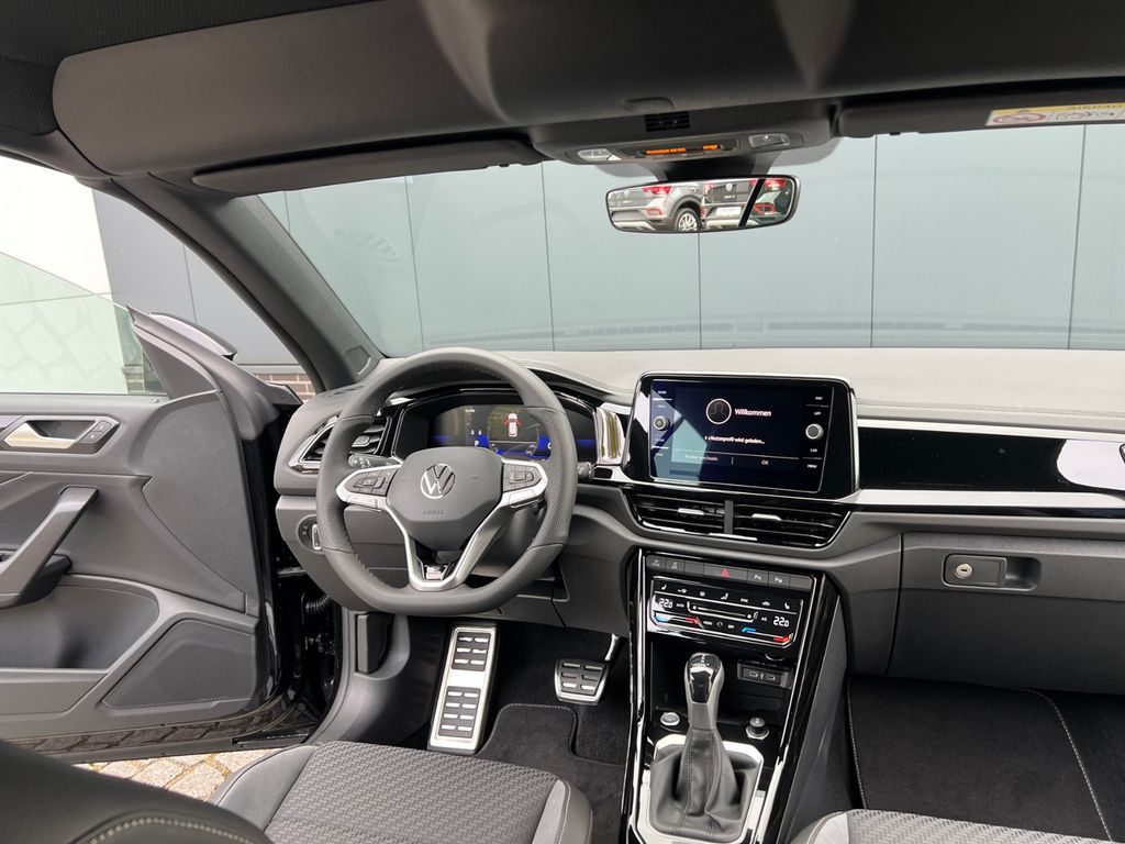Volkswagen T-Roc 2025