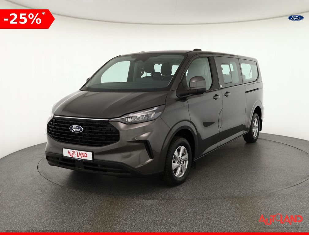 Ford Tourneo Custom 2025
