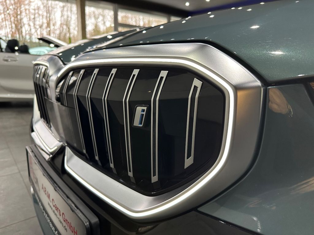 BMW i5 2024