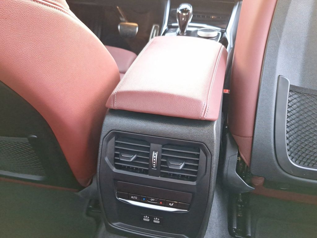BMW 220 2022