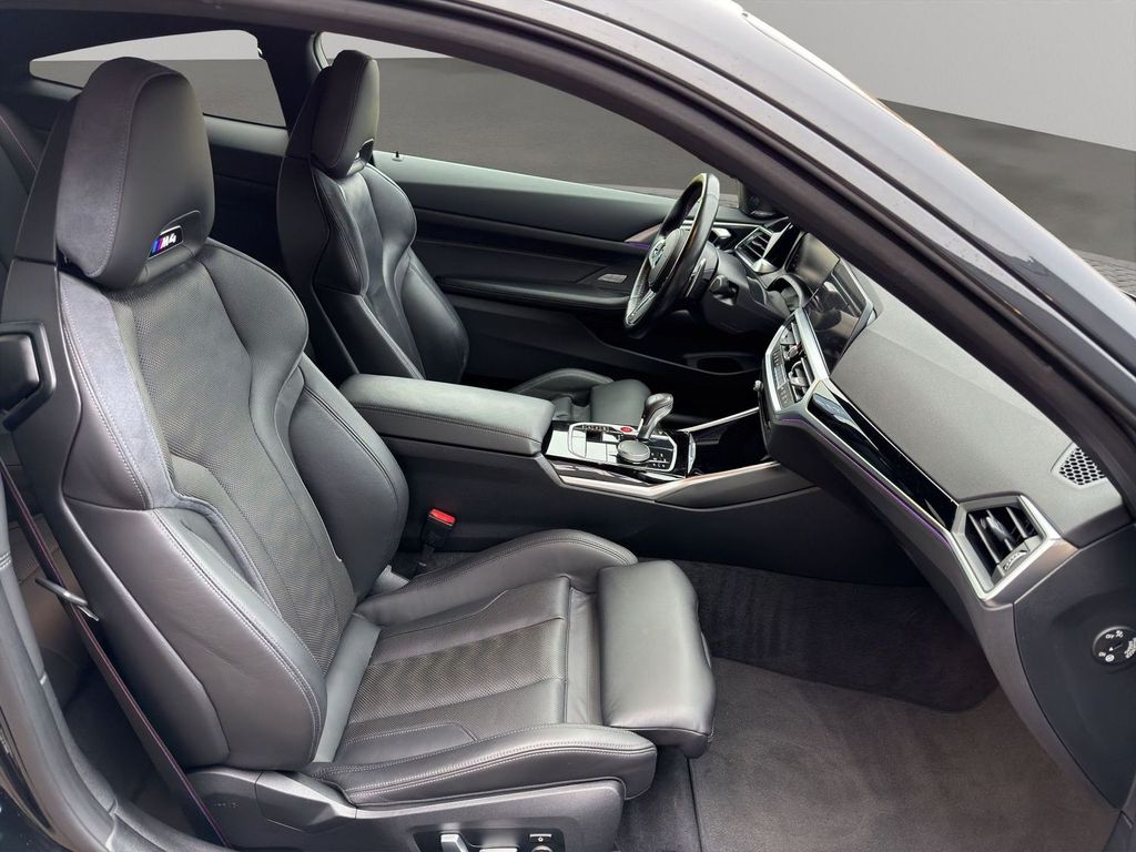 BMW M4 2022