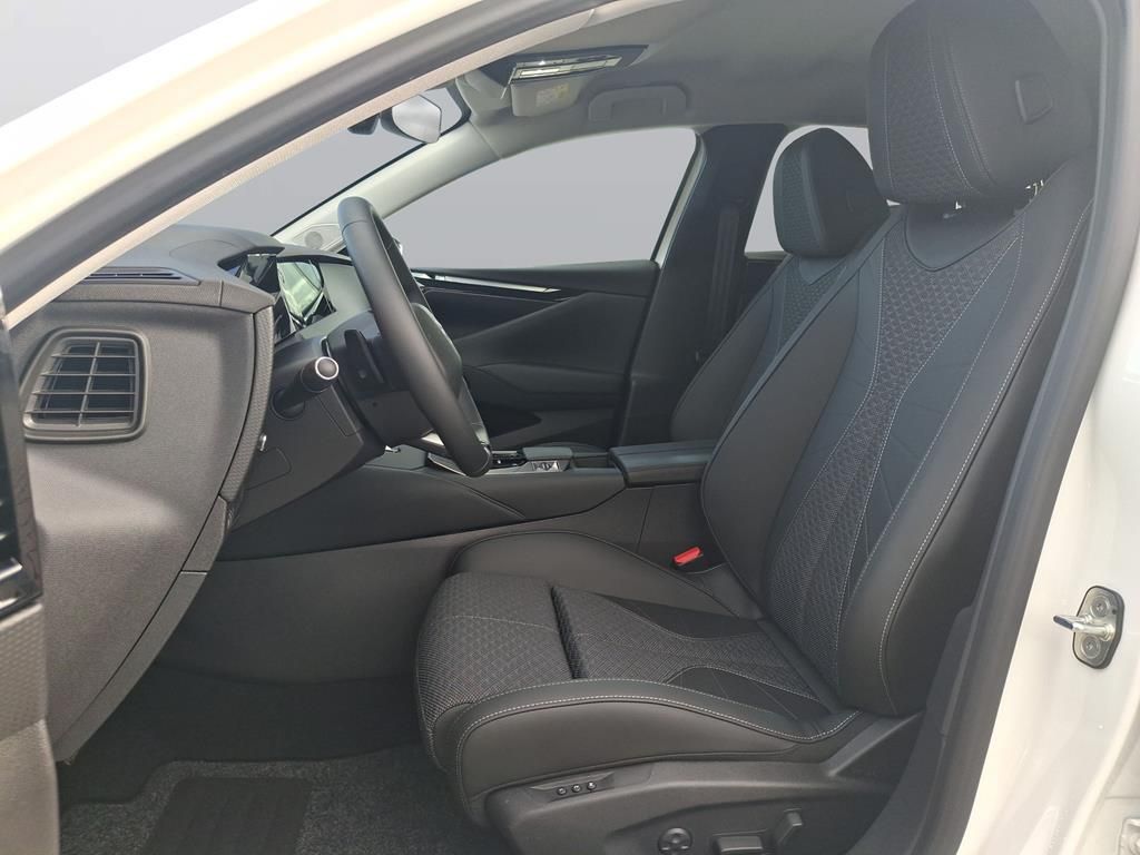 DS Automobiles DS4 2025