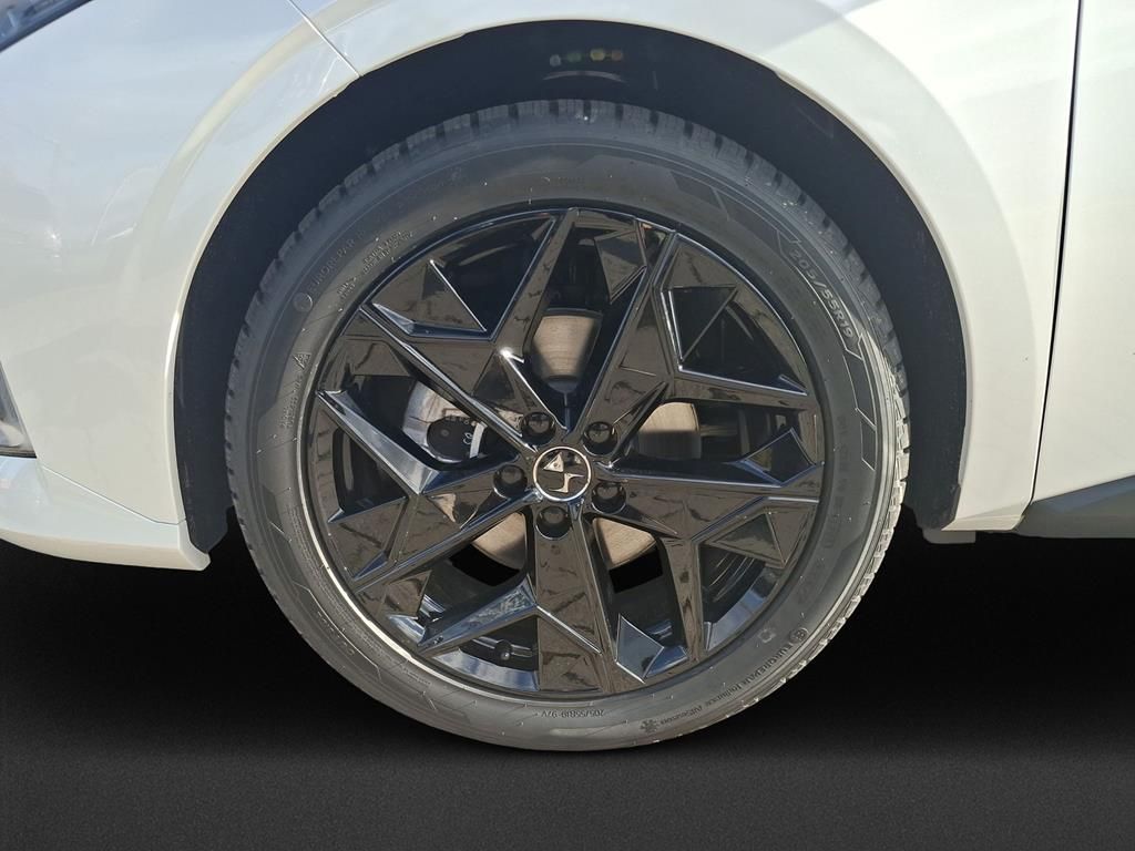 DS Automobiles DS4 2025