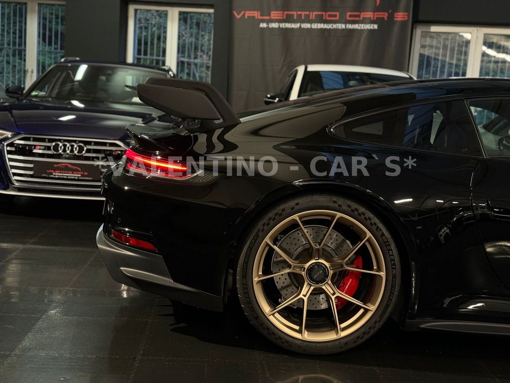 Porsche 992 2022