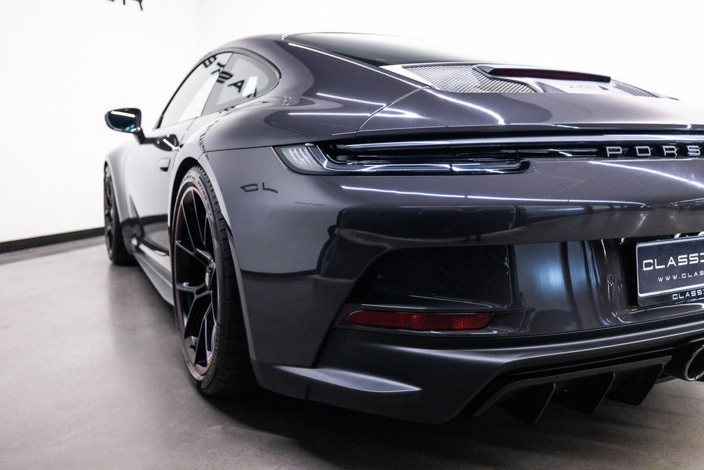 Porsche 992 2022