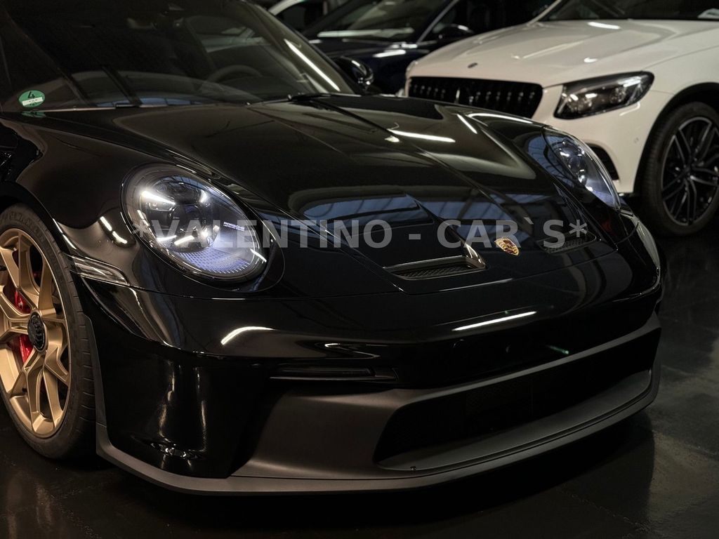 Porsche 992 2022
