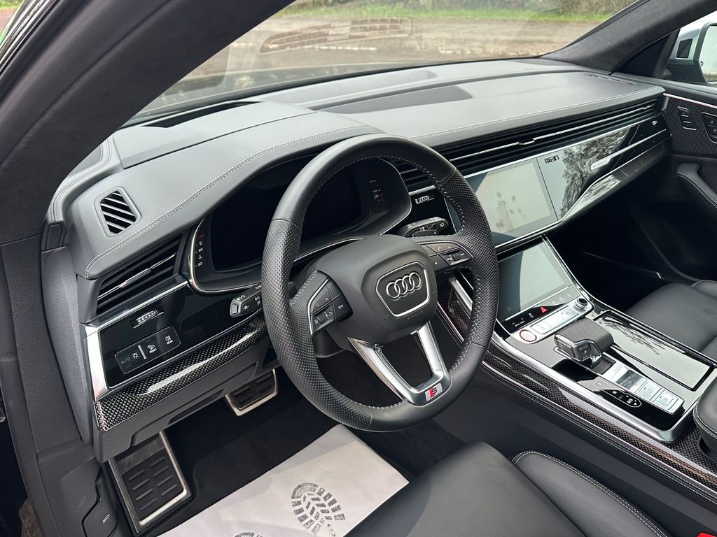 Audi SQ8 2020
