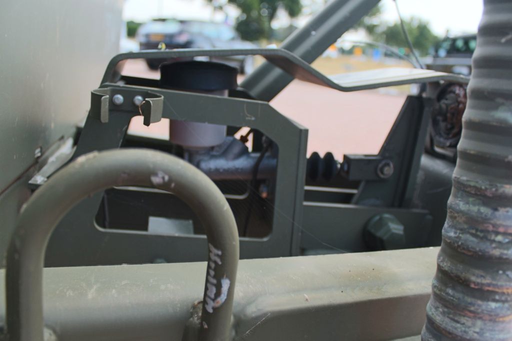 Land Rover Defender 2004