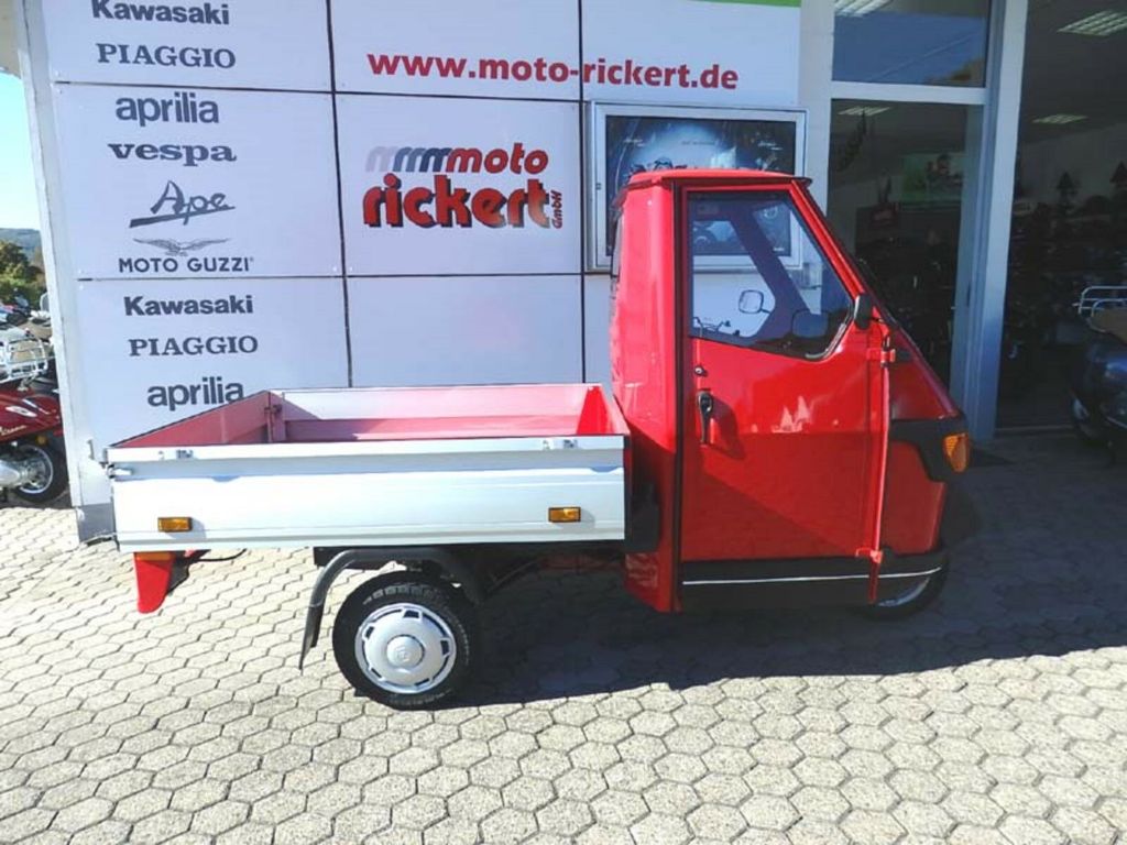 Piaggio APE