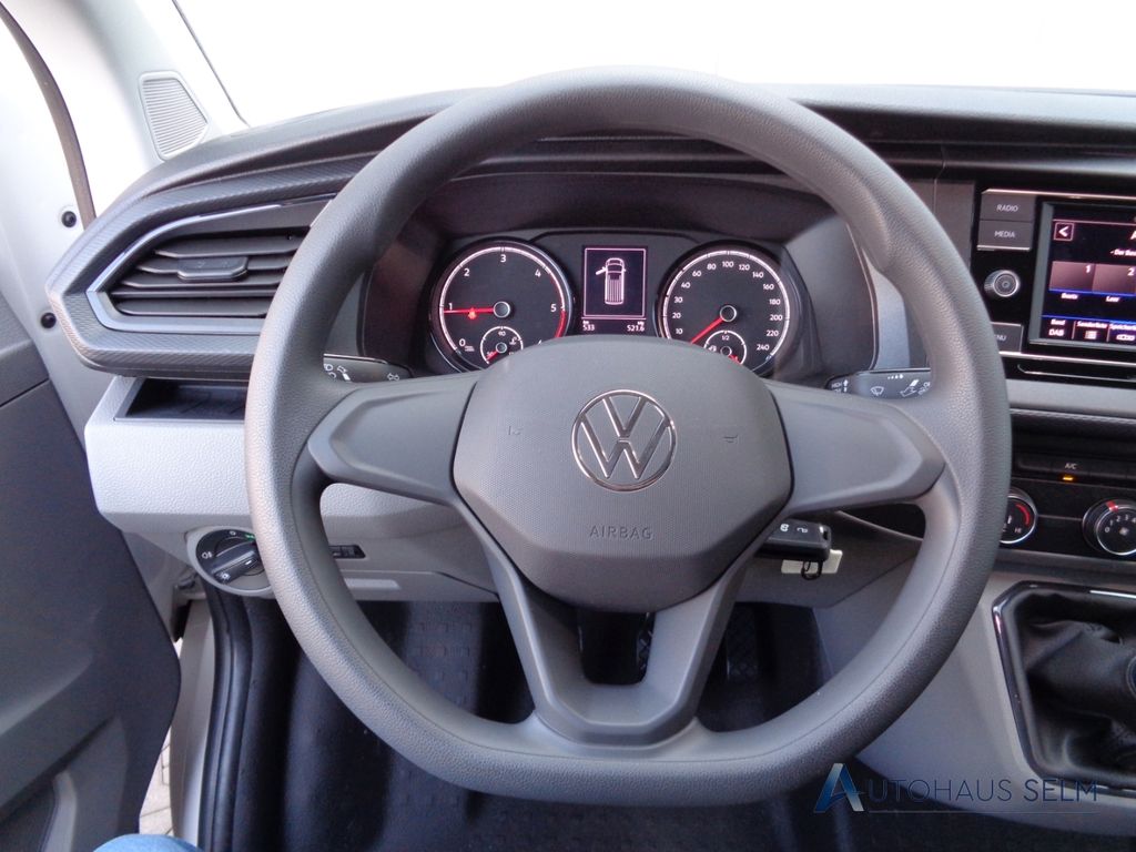 Volkswagen T6 Transporter 2024