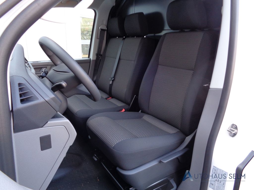 Volkswagen T6 Transporter 2024