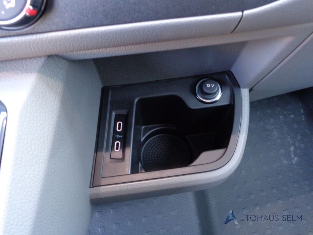 Volkswagen T6 Transporter 2024