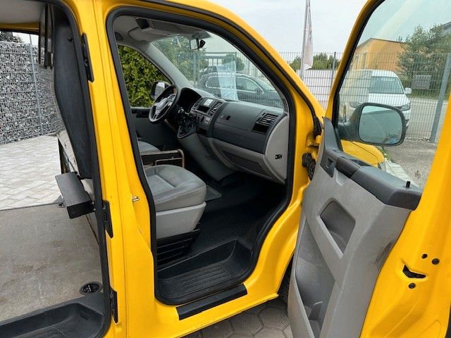 Volkswagen T5 Transporter 2013