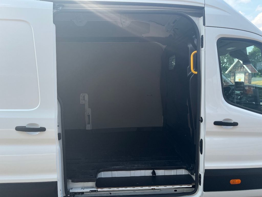 Ford Transit 2022