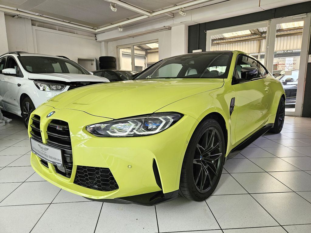 BMW M4 2022
