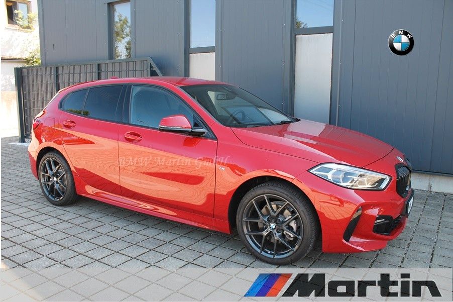 BMW 118 2024