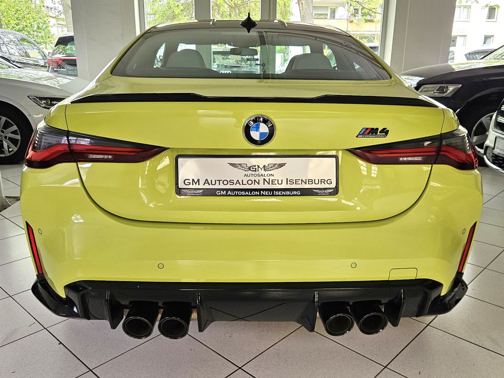 BMW M4 2022