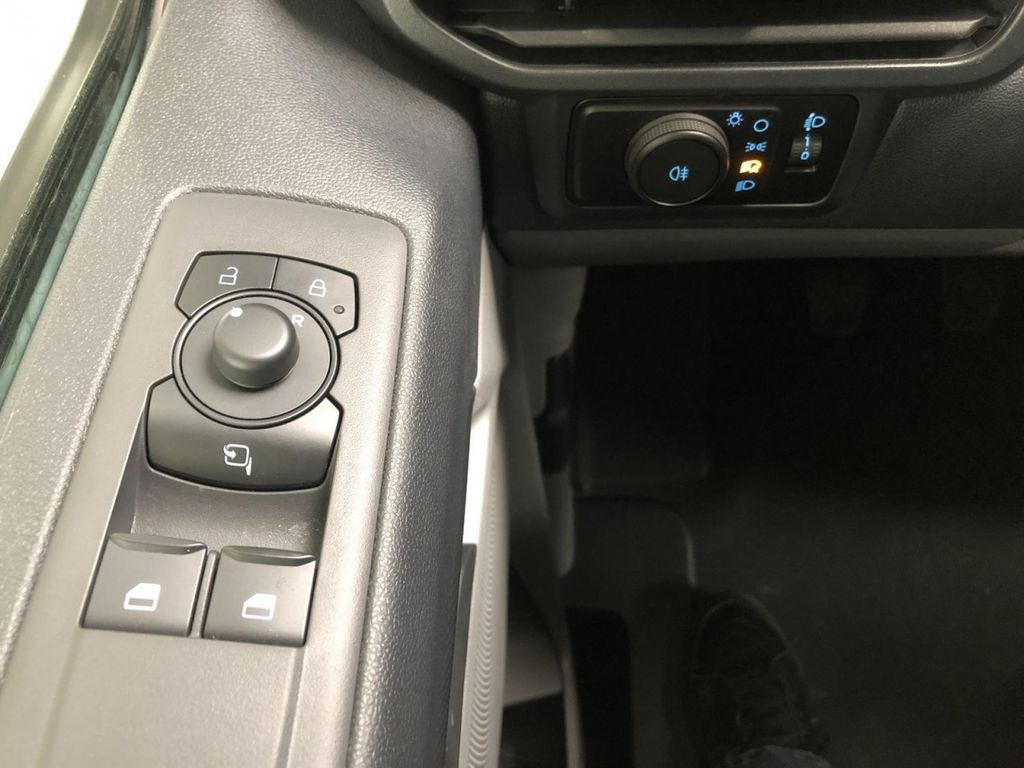 Ford Transit Custom 2025