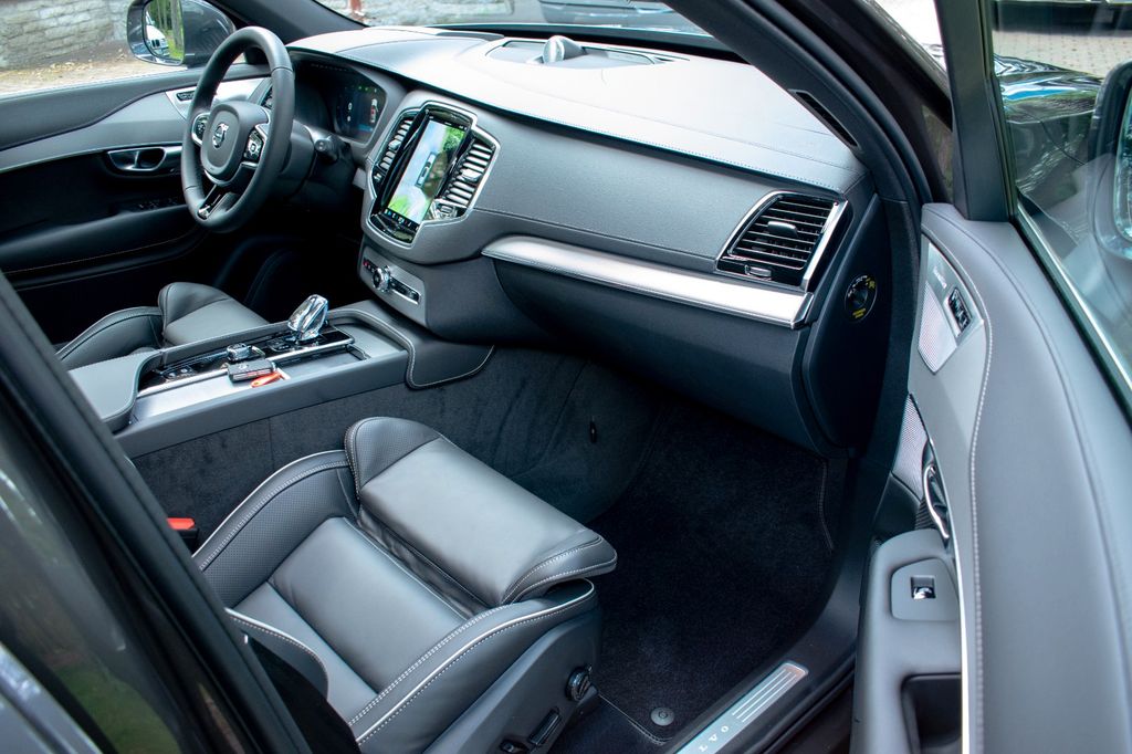 Volvo XC90 2024