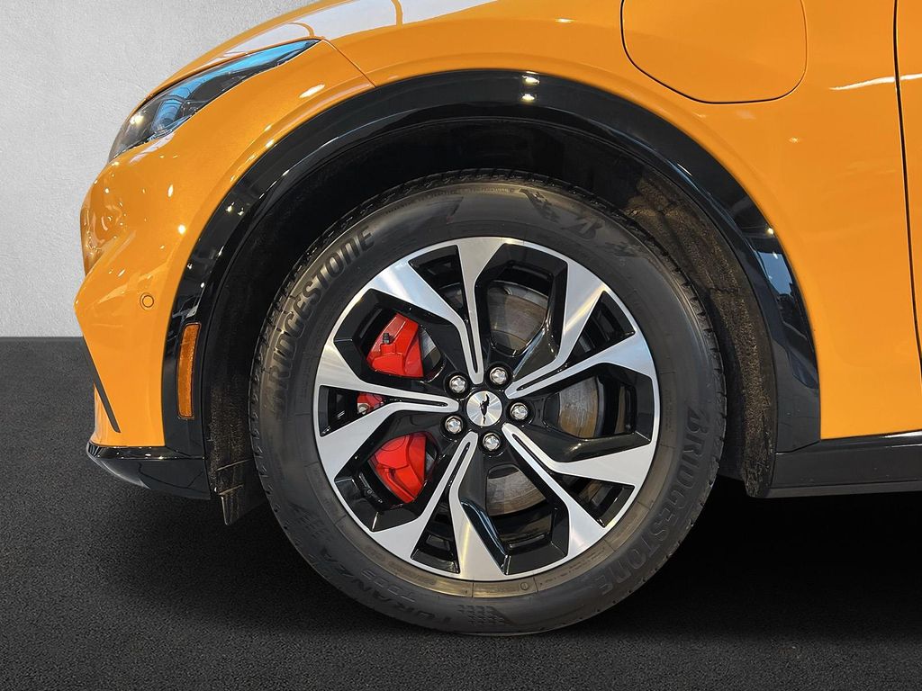 Ford Mustang Mach-E 2022