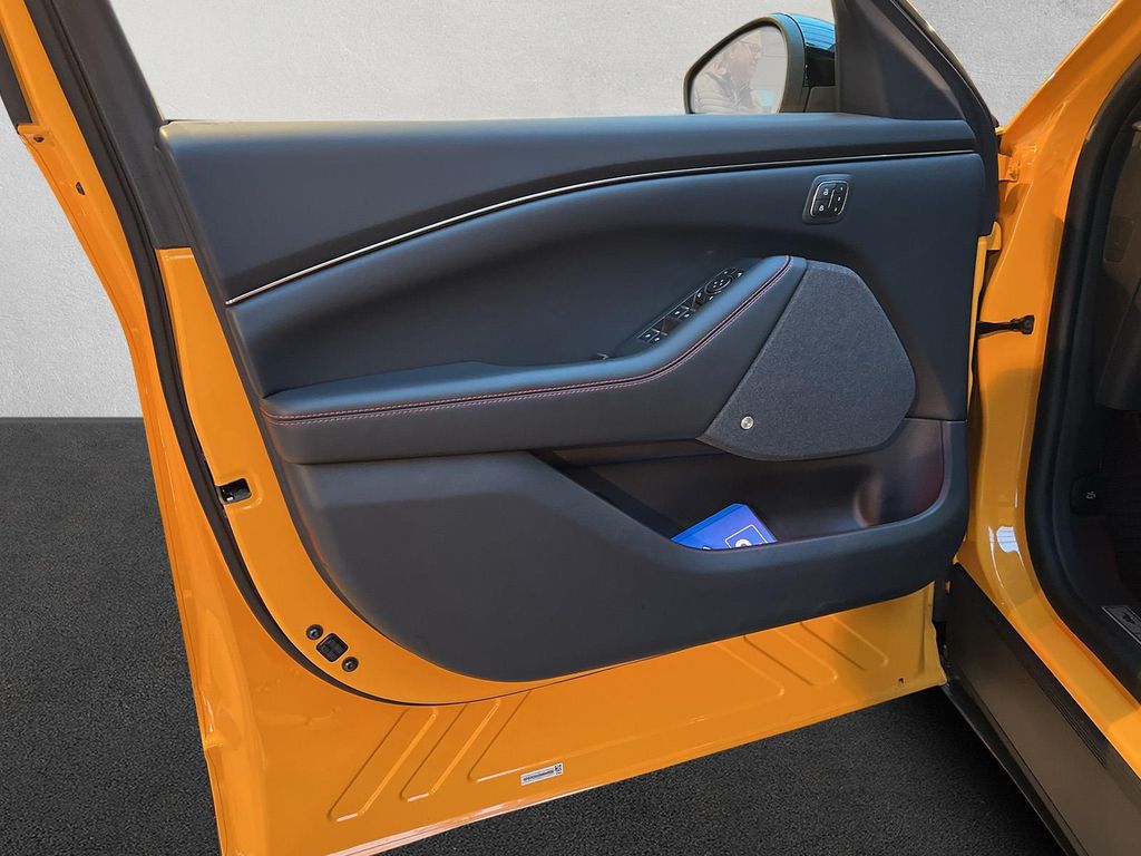 Ford Mustang Mach-E 2022