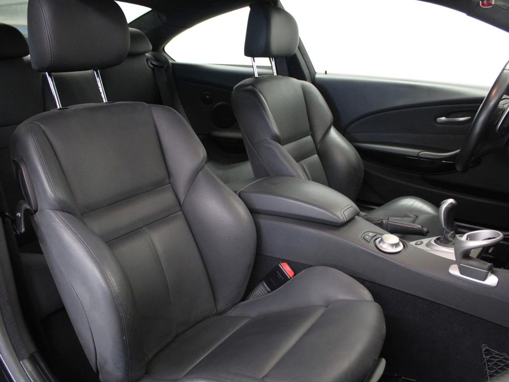 BMW M6 2005