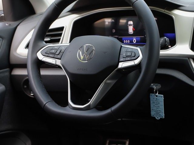 Volkswagen T-Roc 2024