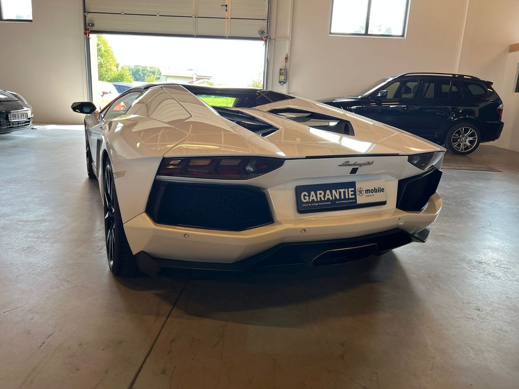 Lamborghini Aventador 2014