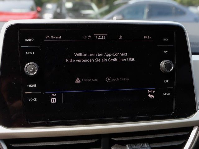 Volkswagen T-Roc 2024