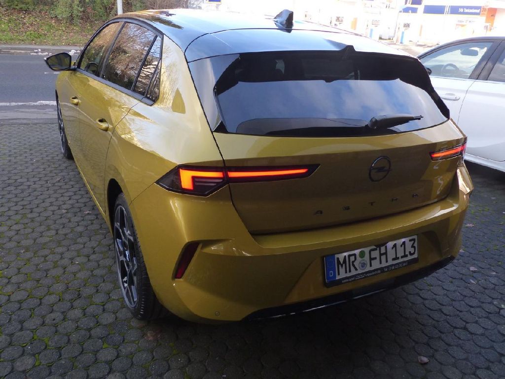 Opel Astra 2023