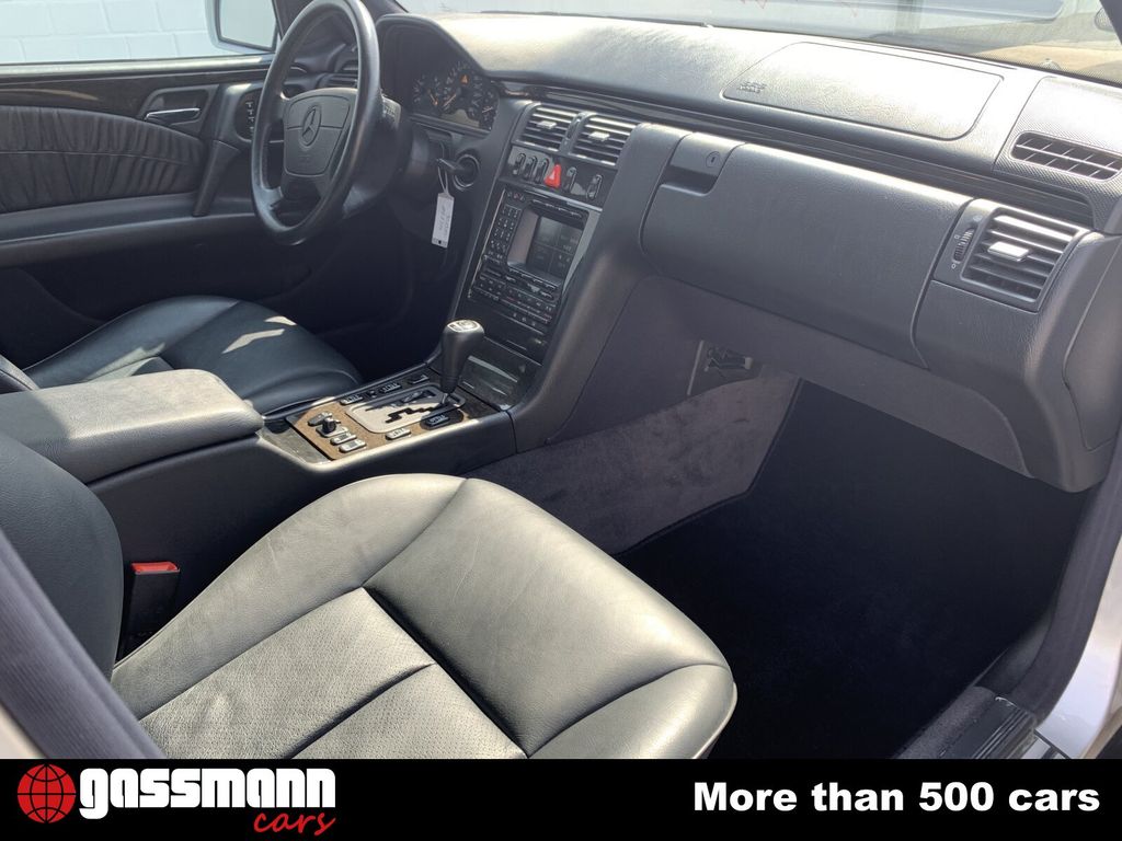Mercedes-Benz E 320 1998
