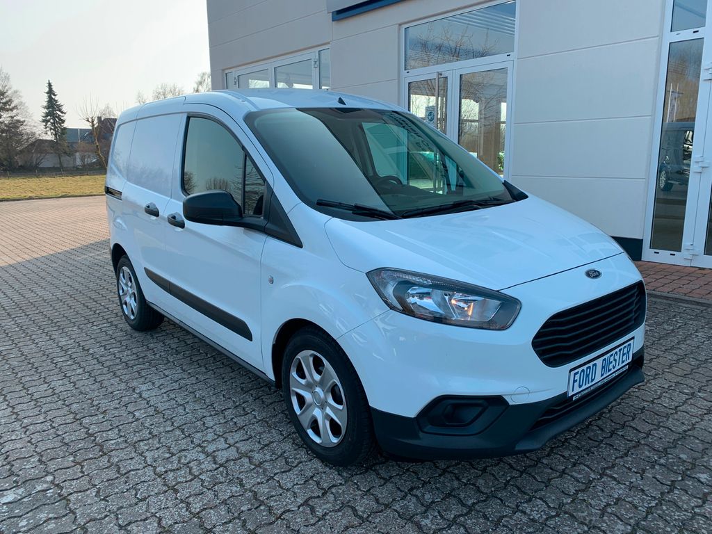 Ford Transit Courier 2023