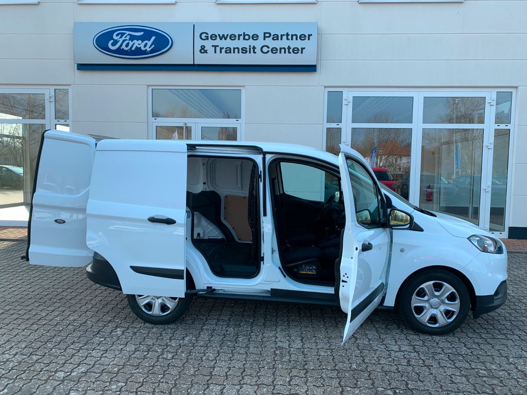 Ford Transit Courier 2023