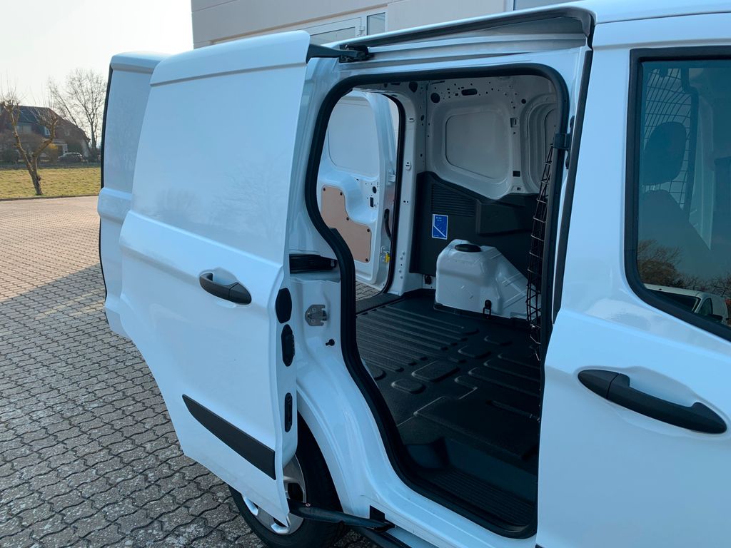Ford Transit Courier 2023