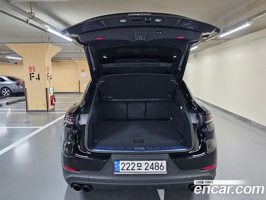 Porsche Cayenne 2024