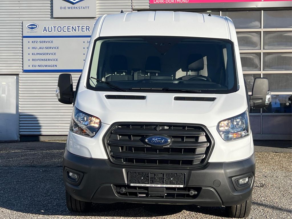 Ford Transit 2023