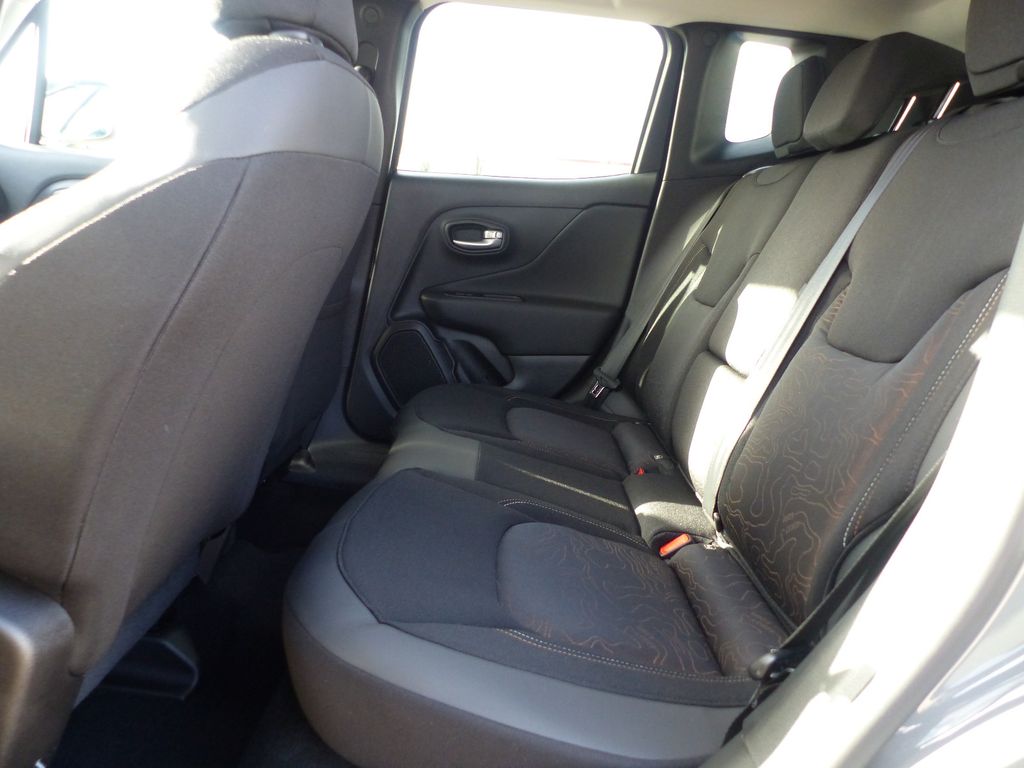 Jeep Renegade 2023