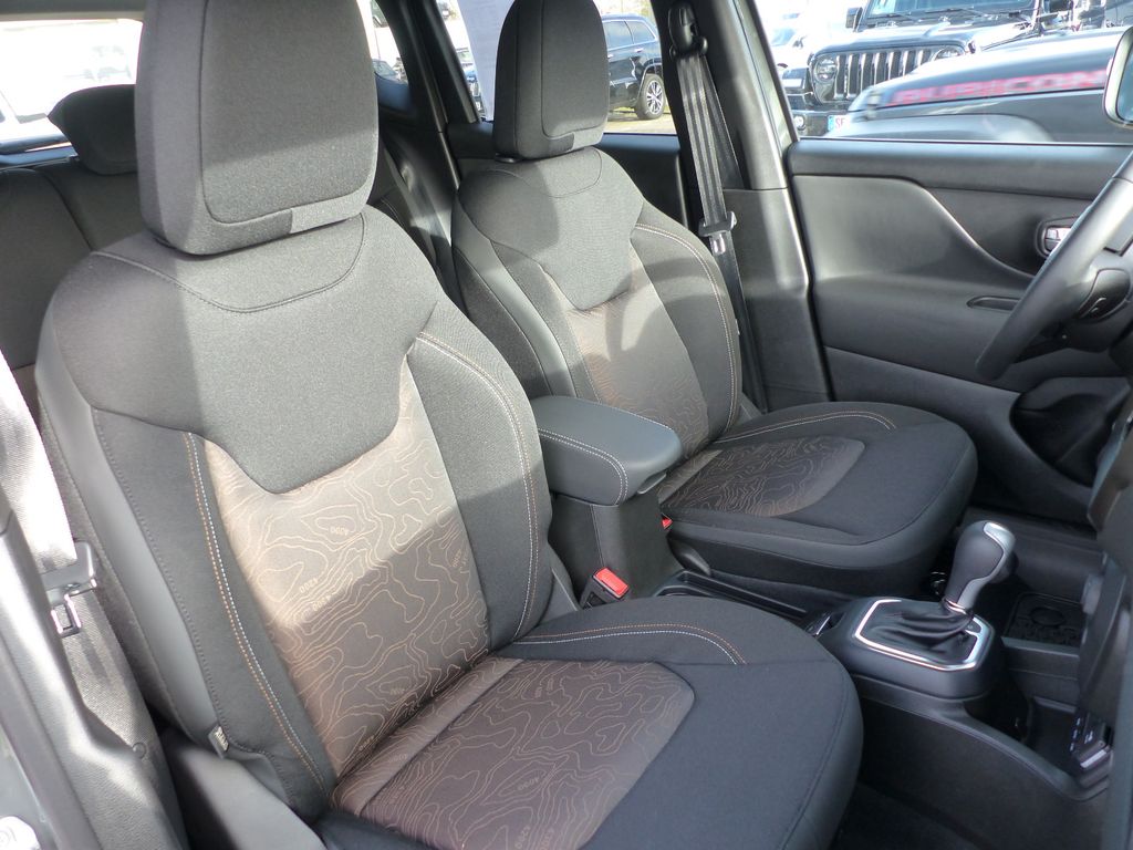 Jeep Renegade 2023