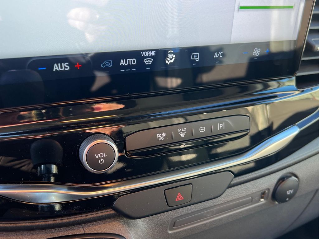 Ford Transit 2023