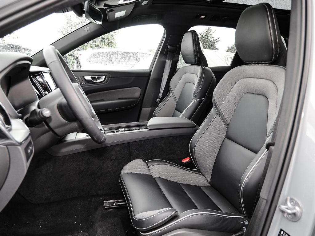 Volvo XC60 2023