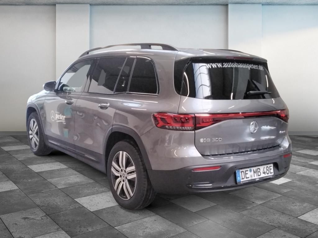 Mercedes-Benz EQB 2023