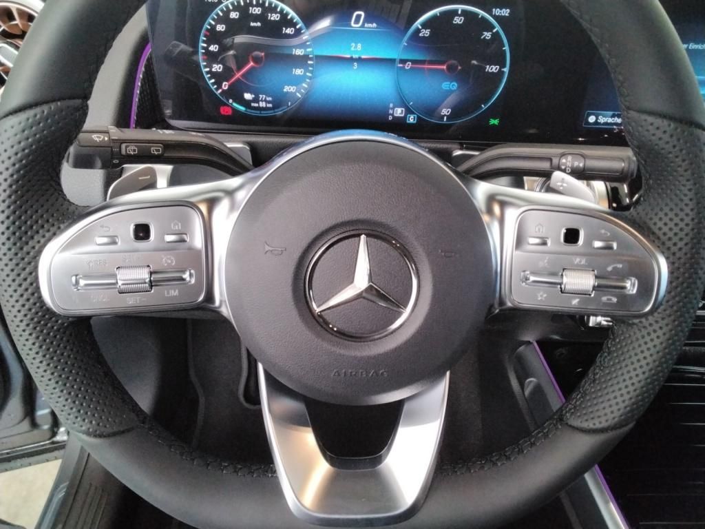 Mercedes-Benz EQB 2023