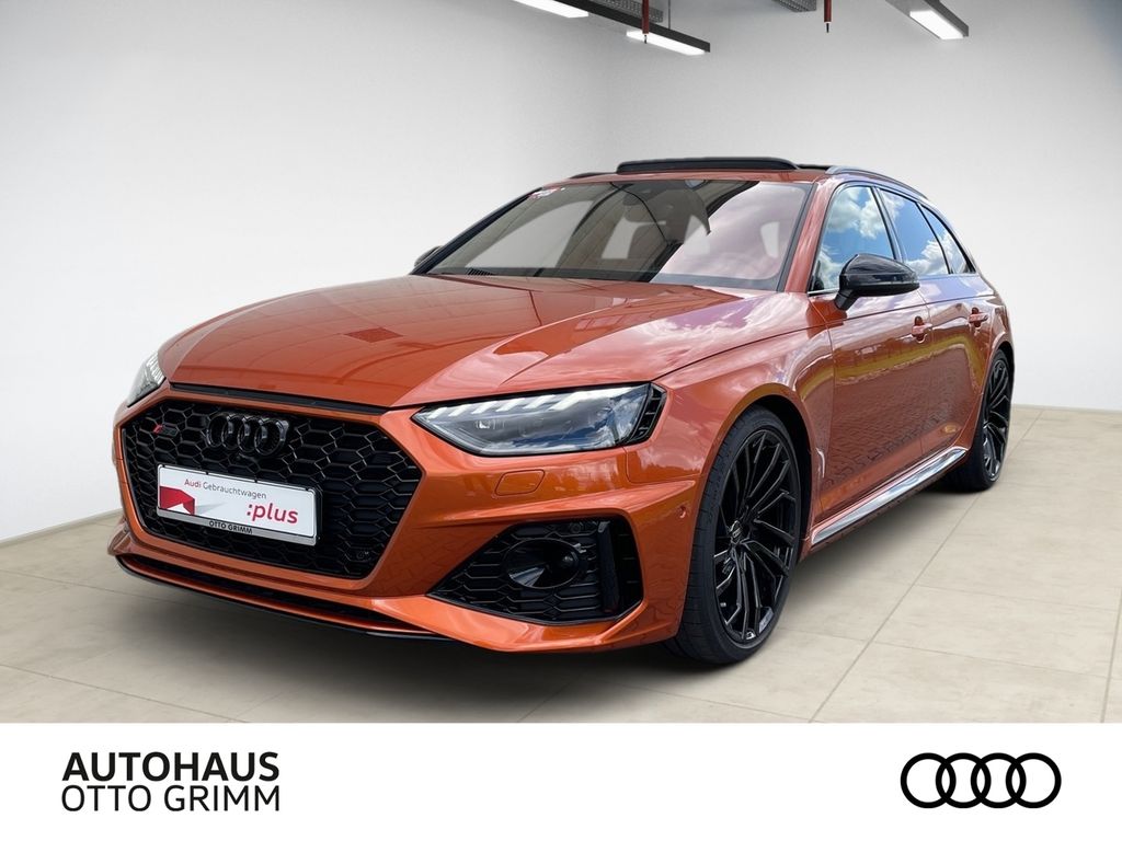 Audi RS4 2024