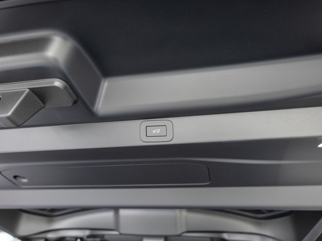 Land Rover Range Rover 2025