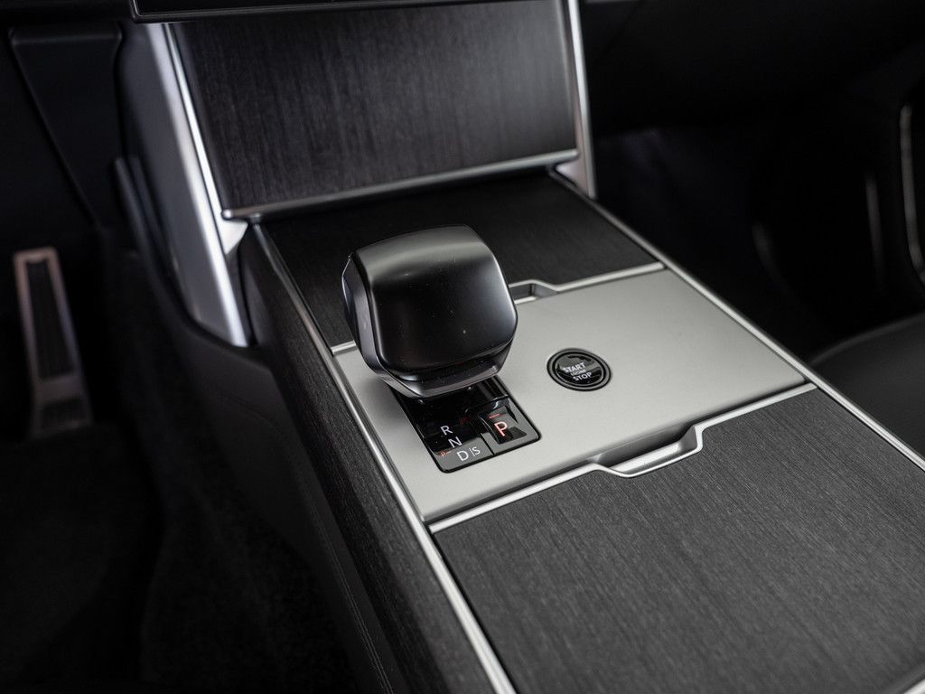 Land Rover Range Rover 2025